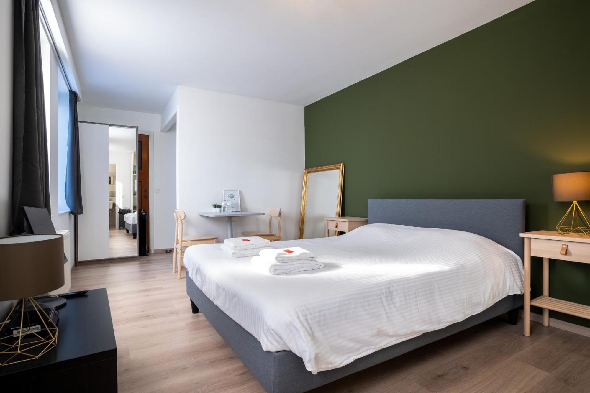 General Sixty-Seven By Romy&Travis Otel Brugge Dış mekan fotoğraf
